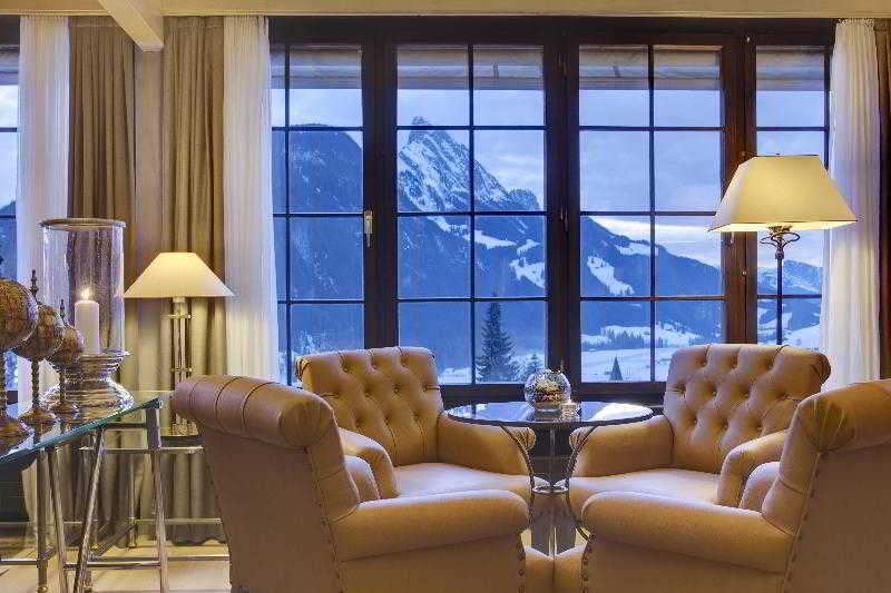 Huus Gstaad Hotell Saanen Exteriör bild